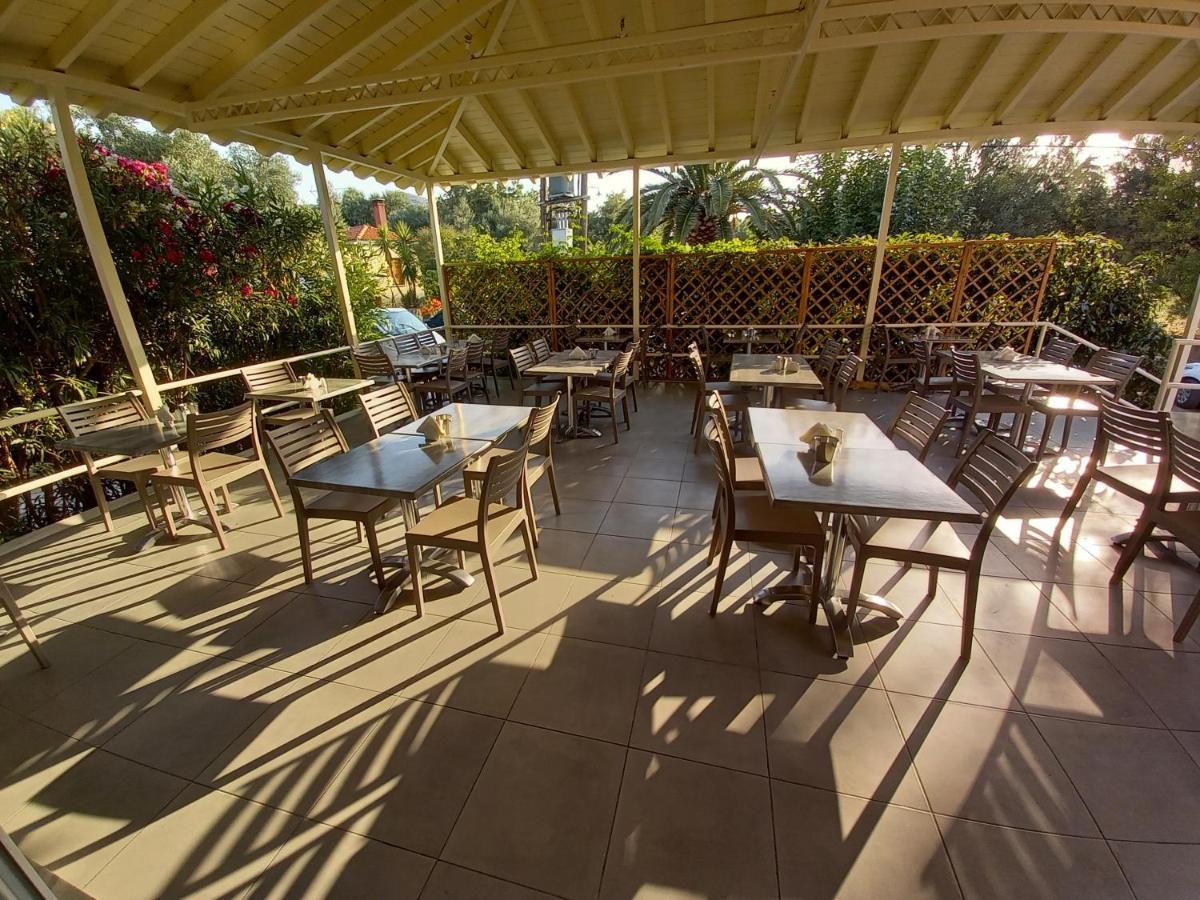 Hotel Bella Vista Mithimna Ngoại thất bức ảnh