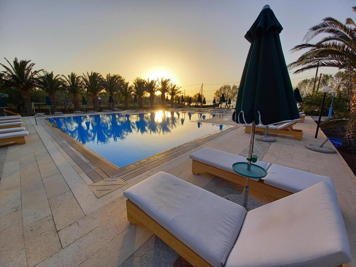 Hotel Bella Vista Mithimna Ngoại thất bức ảnh