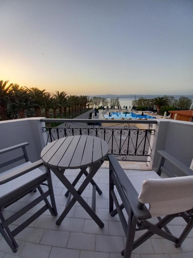 Hotel Bella Vista Mithimna Ngoại thất bức ảnh