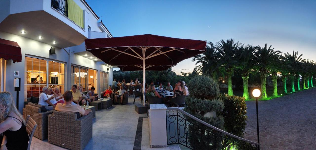 Hotel Bella Vista Mithimna Ngoại thất bức ảnh