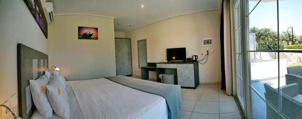Hotel Bella Vista Mithimna Ngoại thất bức ảnh