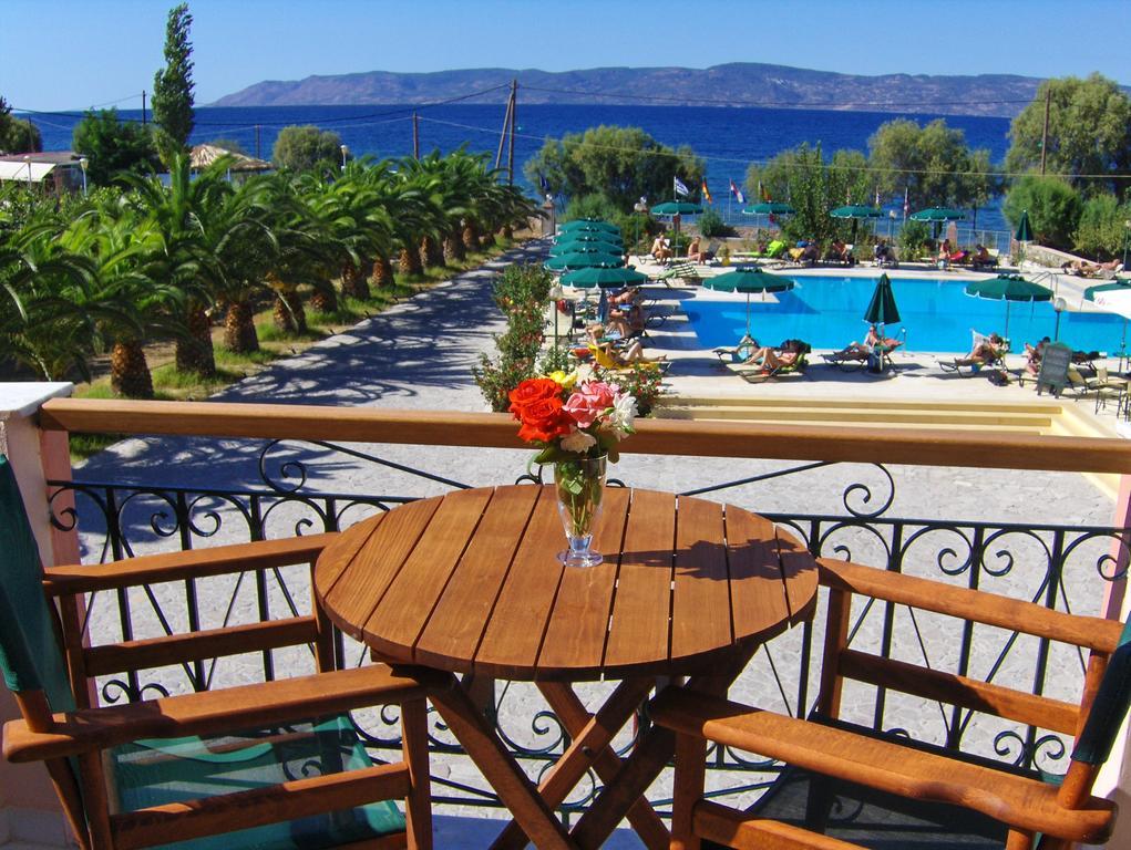 Hotel Bella Vista Mithimna Ngoại thất bức ảnh