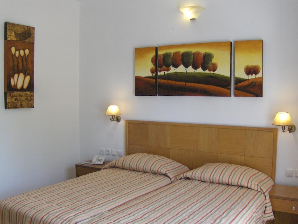 Hotel Bella Vista Mithimna Phòng bức ảnh